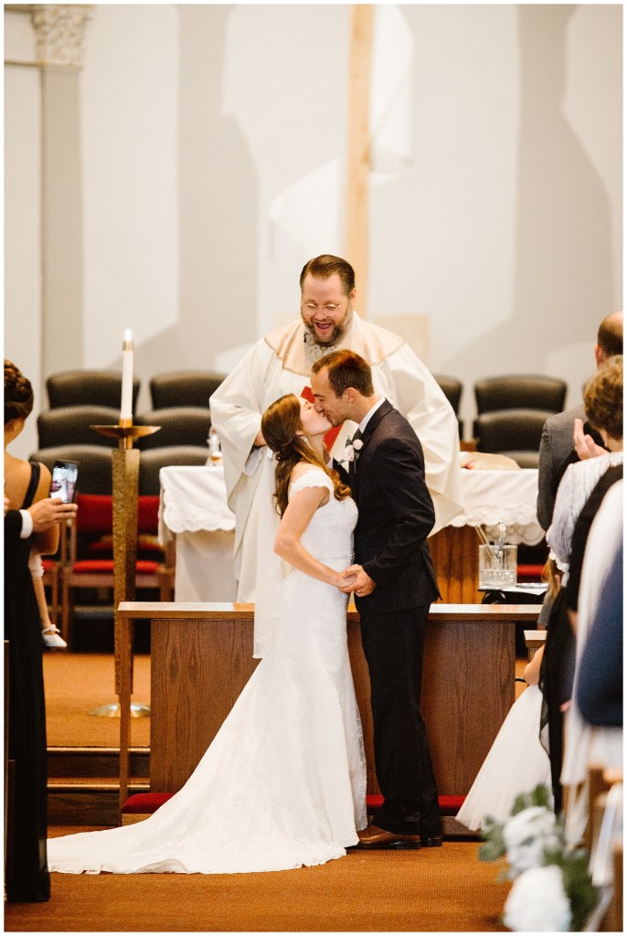 Duquesne Chapel wedding 