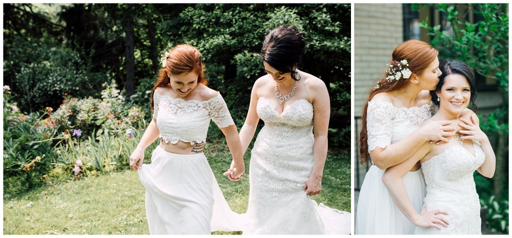 brides posing together