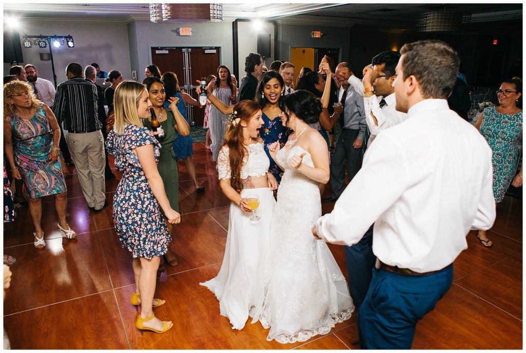 Crowne Plaza Pittsburgh South Wedding Photos_0082