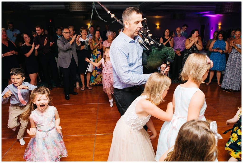 Crowne Plaza Pittsburgh South Wedding Photos_0094