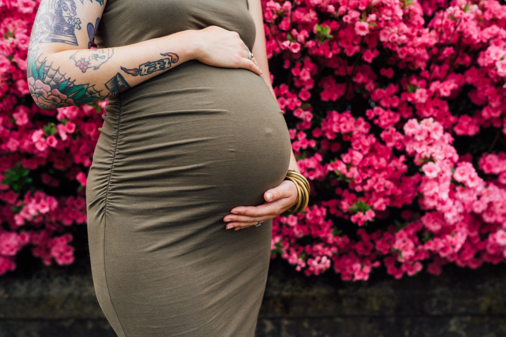 Flower Maternity Session