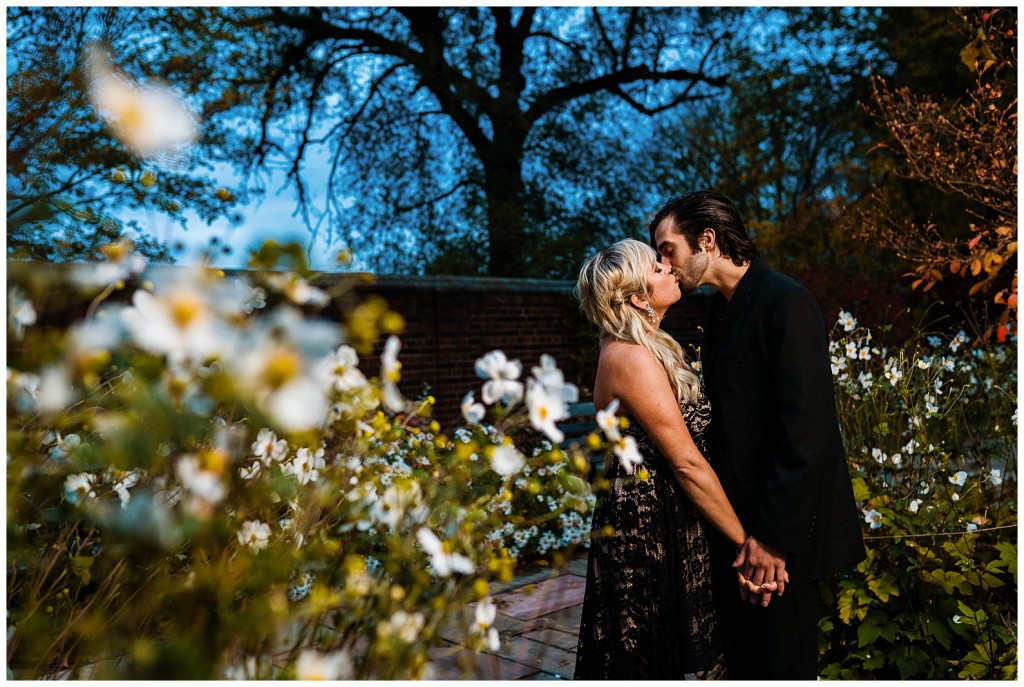 Fall engagement photos at Mellon and Frick Park_0025